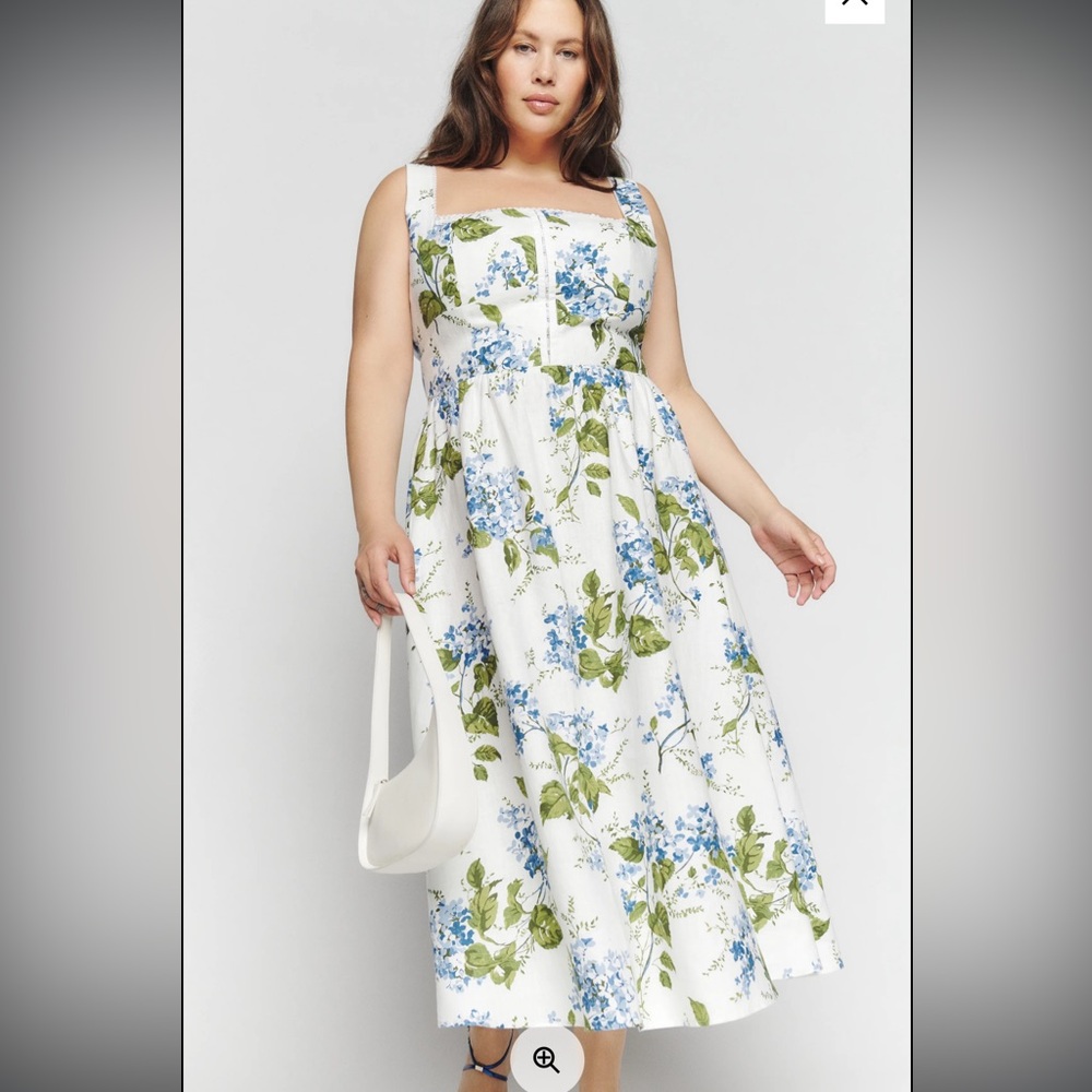 NWT Reformation Tagliatelle in Riviera